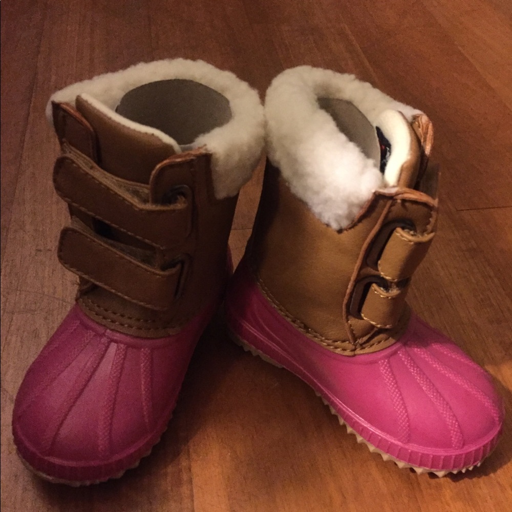 Gap Toddler Snow Boots